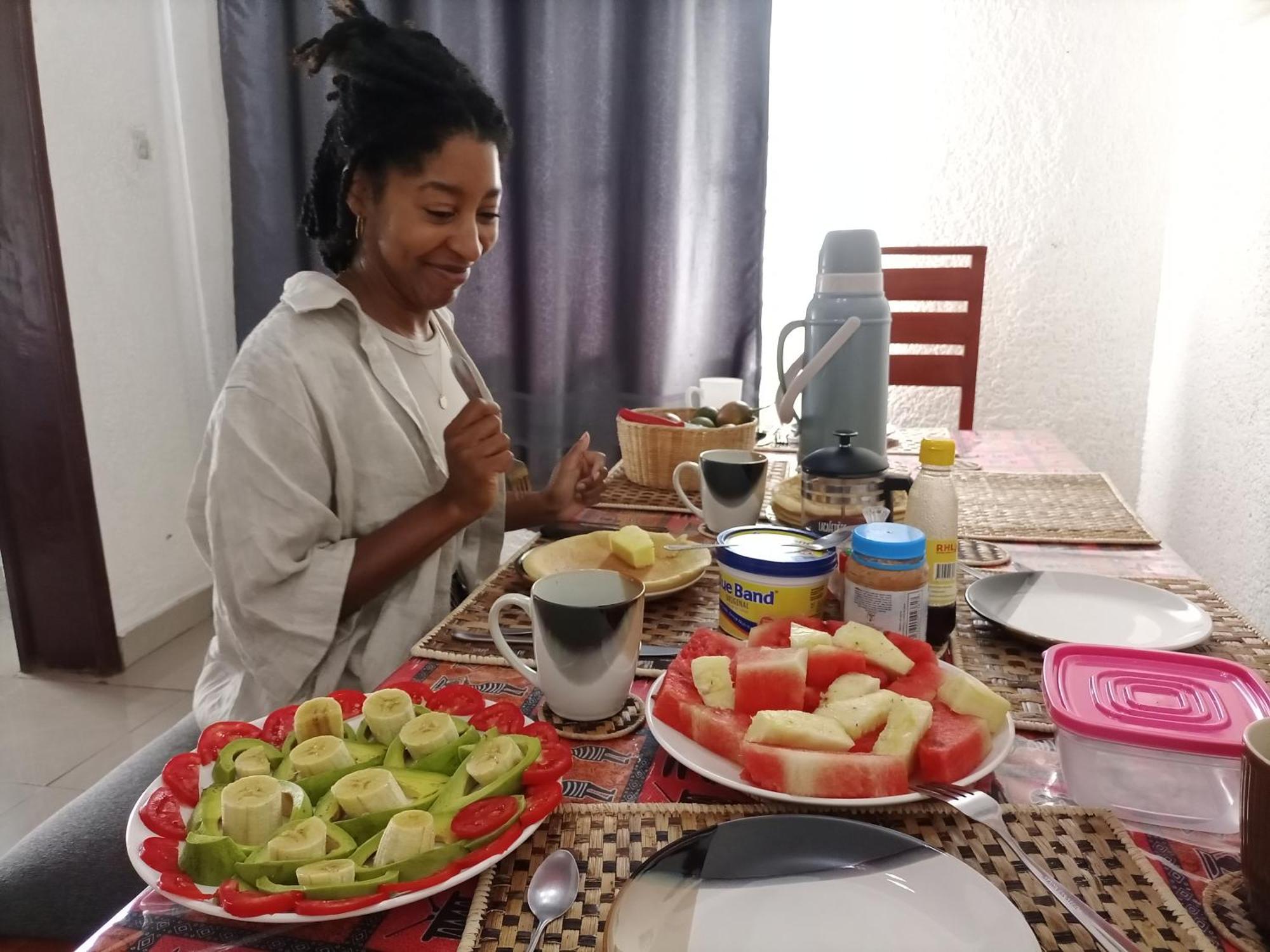 Randa'S House I Homestay ルヘンゲリ エクステリア 写真