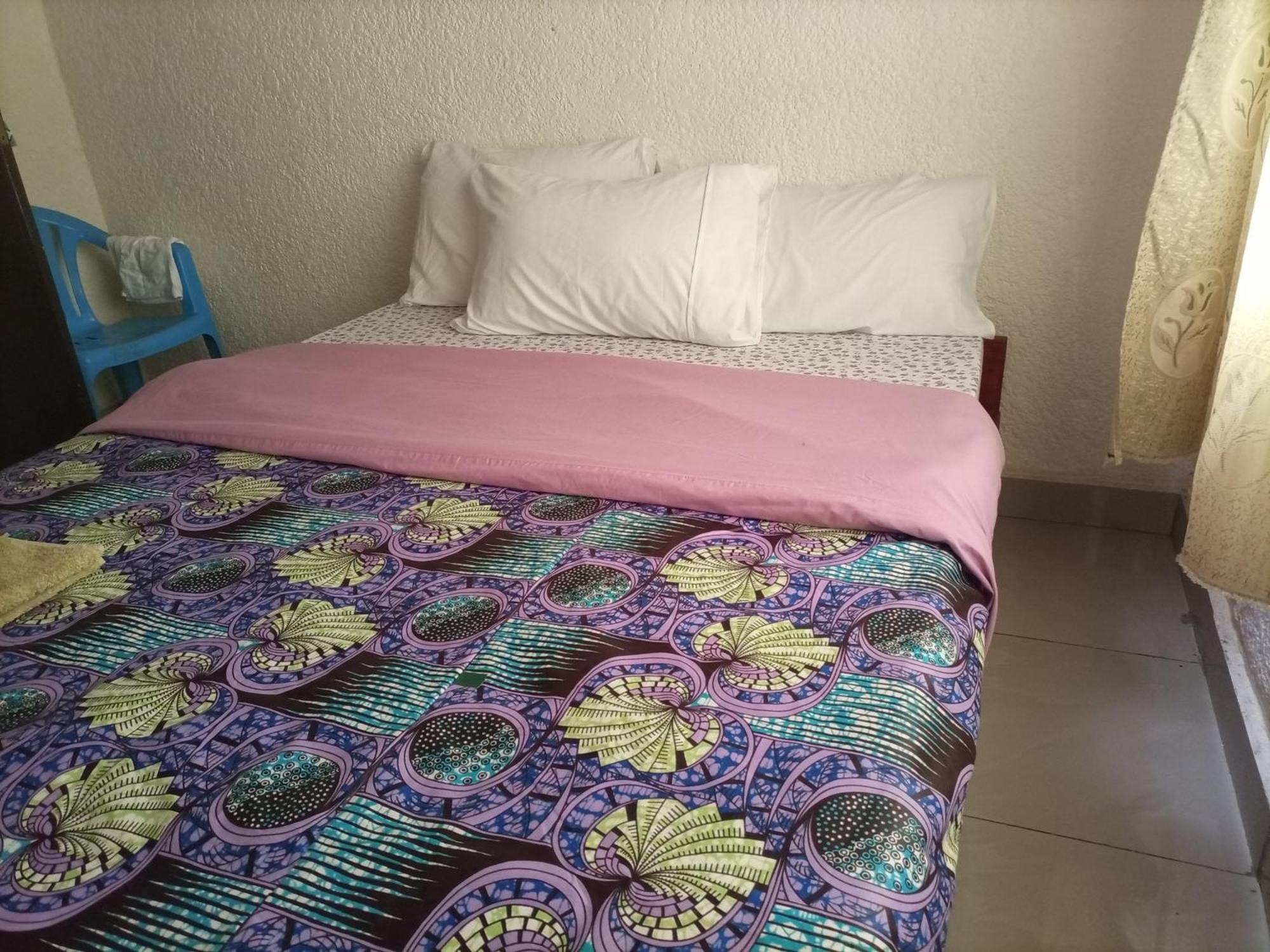 Randa'S House I Homestay ルヘンゲリ エクステリア 写真